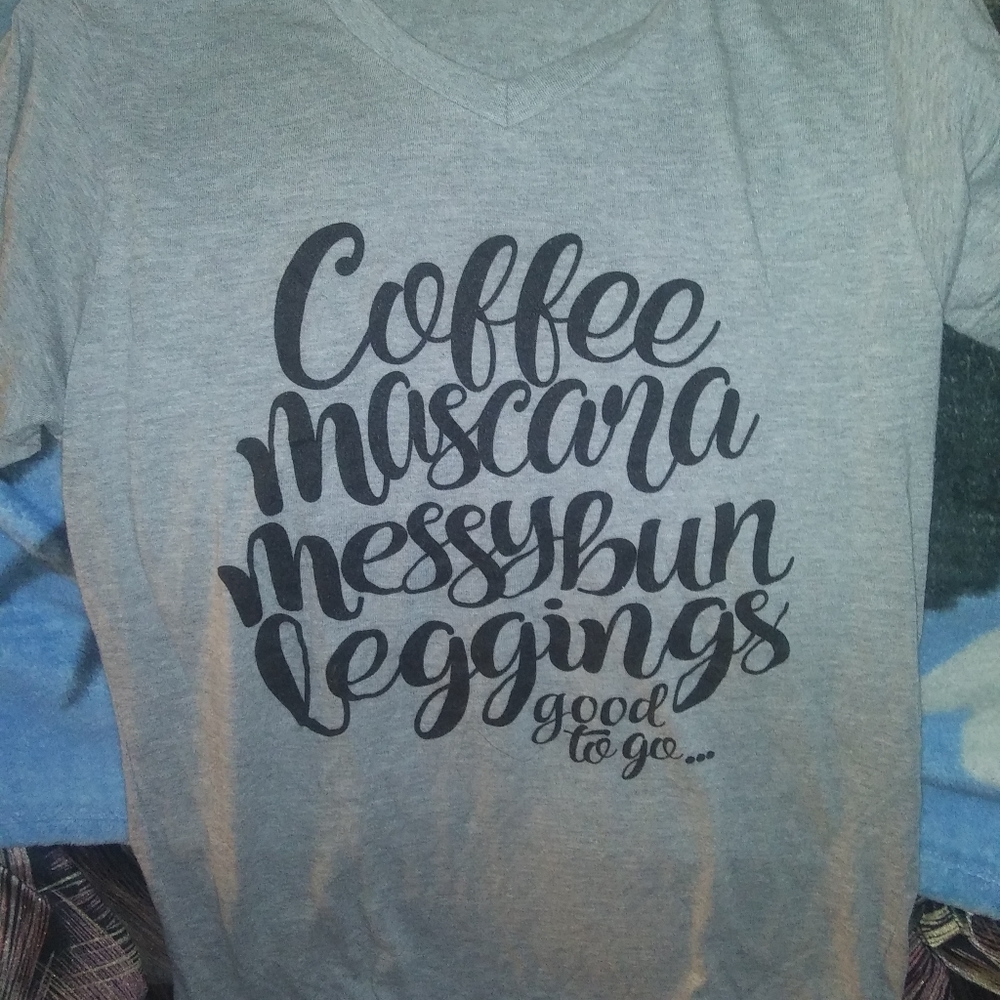 Coffee Mascara Messy bun... Tshirt